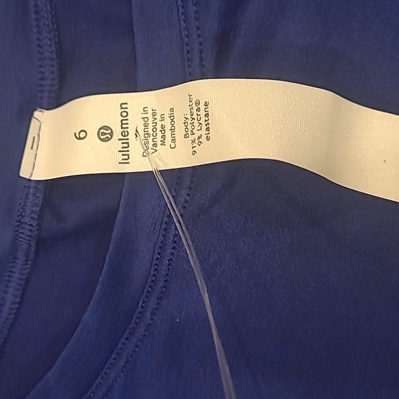 Lightweight Split-Back Training T-Shirt Nwot Size 6 - Picture 4 of 11